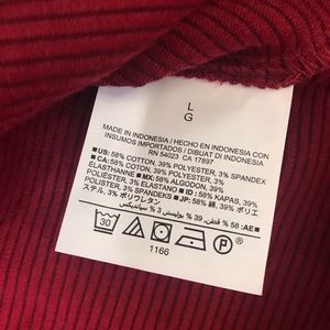 Old Navy Skirts - Red Mini Skirt ❤️ NWT Old Navy Skirts - Red Mini Skirt ❤️ NWT